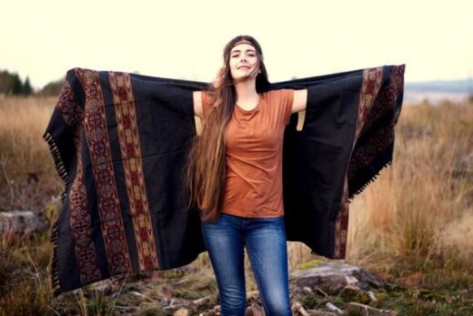 yakwolle-poncho-himalaya-hippie