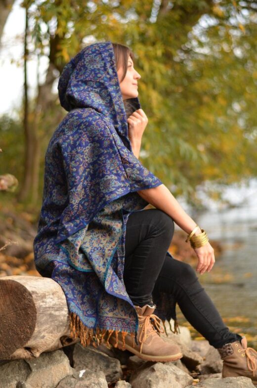 poncho-bohemian-paisley