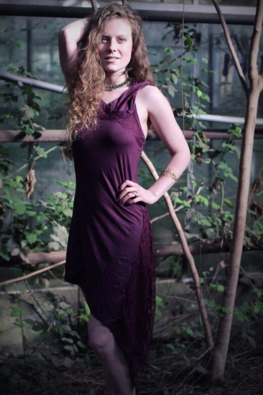kleid-kapuze-steampunk