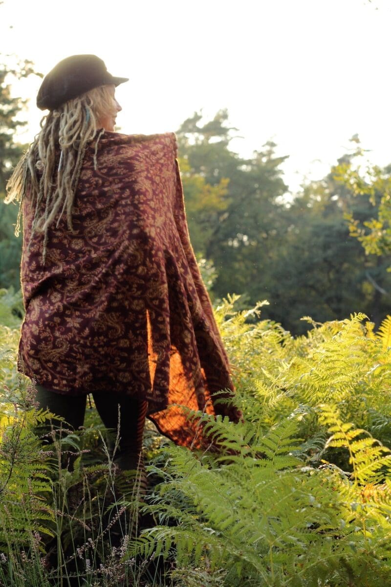 ponhcho-schal-hippiestyle-charity-koeln
