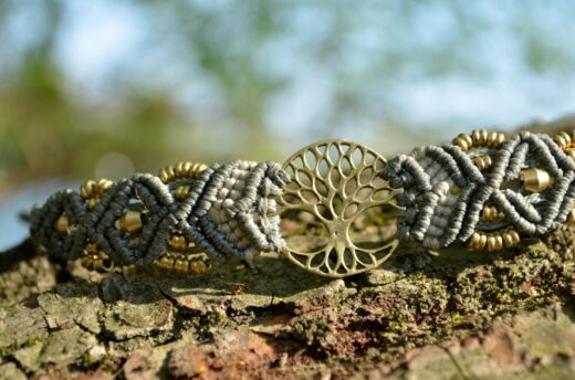armband-lebensbaum-grau