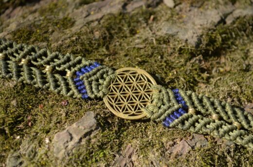 armband-makrame-hippie-gruen-olive