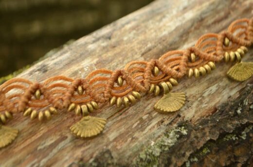 boho-bohemian-schmuck-makrame-erdfarben.muschel-
