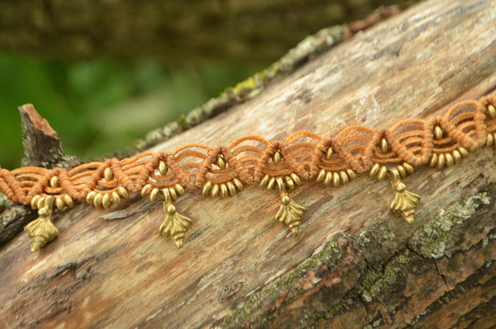 makrame-schmuck-fuß-kette-hippie-ethno-natural-beige