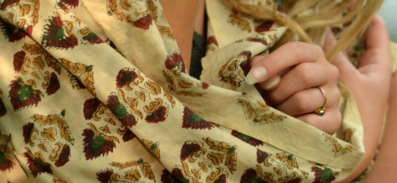 blockprint-tuch-schal-oriental-beige