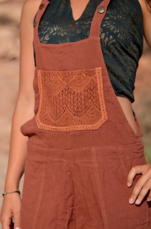 latzhose-hippie-alternativ-fairmade-kleidung-rost