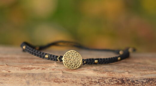 armband-flower-of-life-makrame