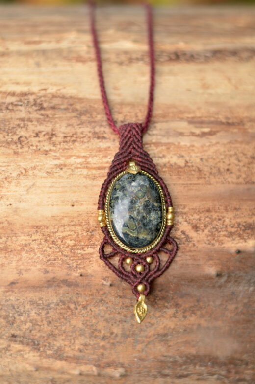 makrame-edel-stein-kette-obsidian