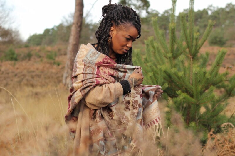poncho-hippie-boho-chic-beige