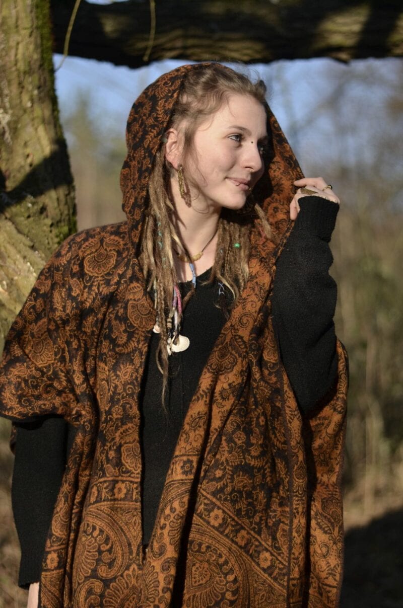 poncho-jacke-cardigan-hippie-alternative-mode