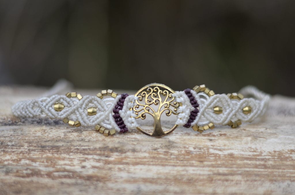 armband-weiss-lebensbaum-yoga-symbol