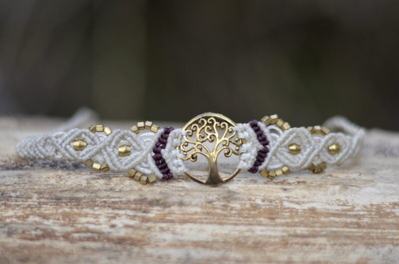 armband-weiss-lebensbaum-yoga-symbol
