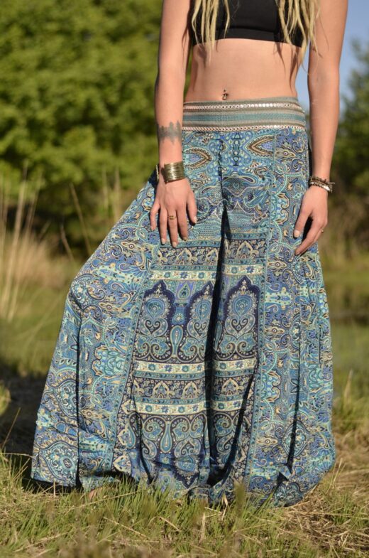 hose-paisley-muster-hippie-festival