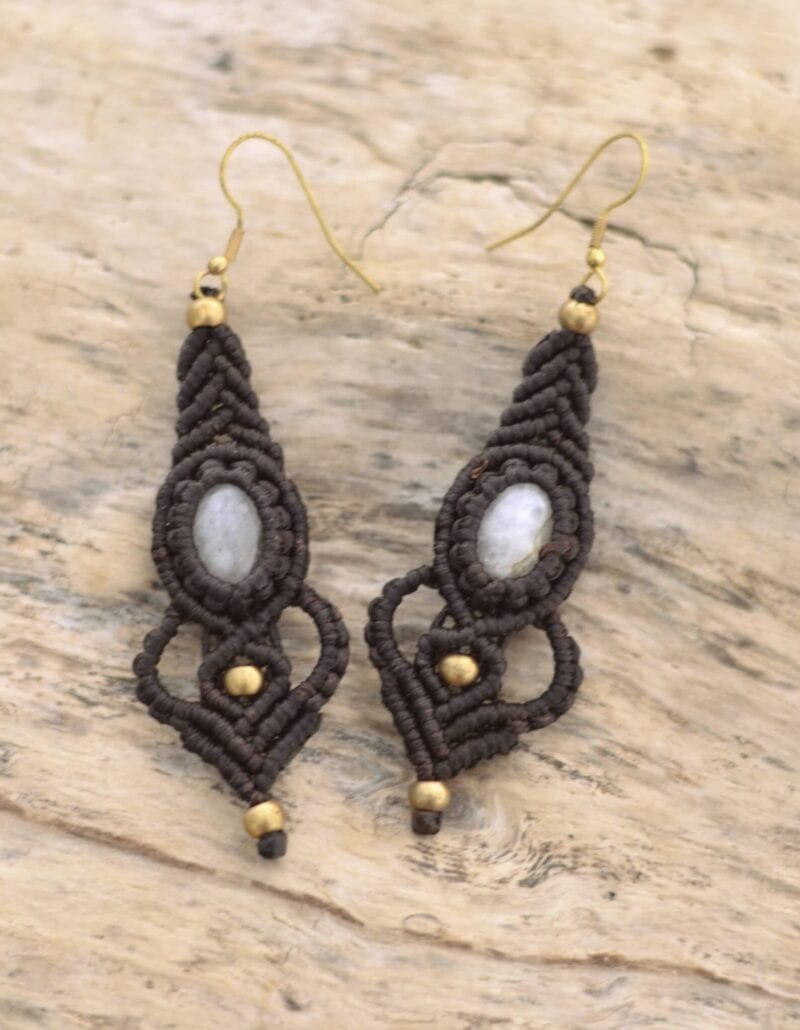 ohrringe-makrame-schmuck-braun