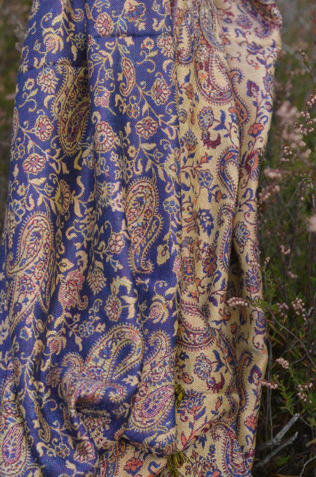 paisley-schal-blau-gebluemt
