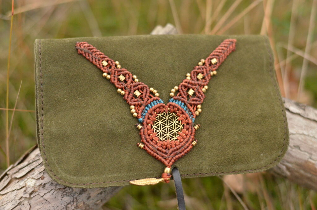 tabak-beutel-lebensblume-symbol-olive