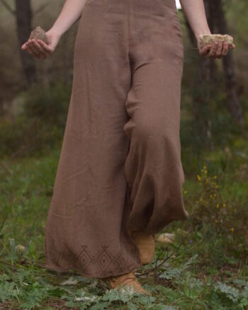 hippie-hose-natuerliche-farben-seitenoffen