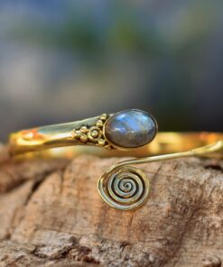 armreif-spiralen-muster-bohemian-chic-fairtrade