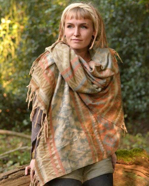 yak-schal-bohemian-muster-ethno-style