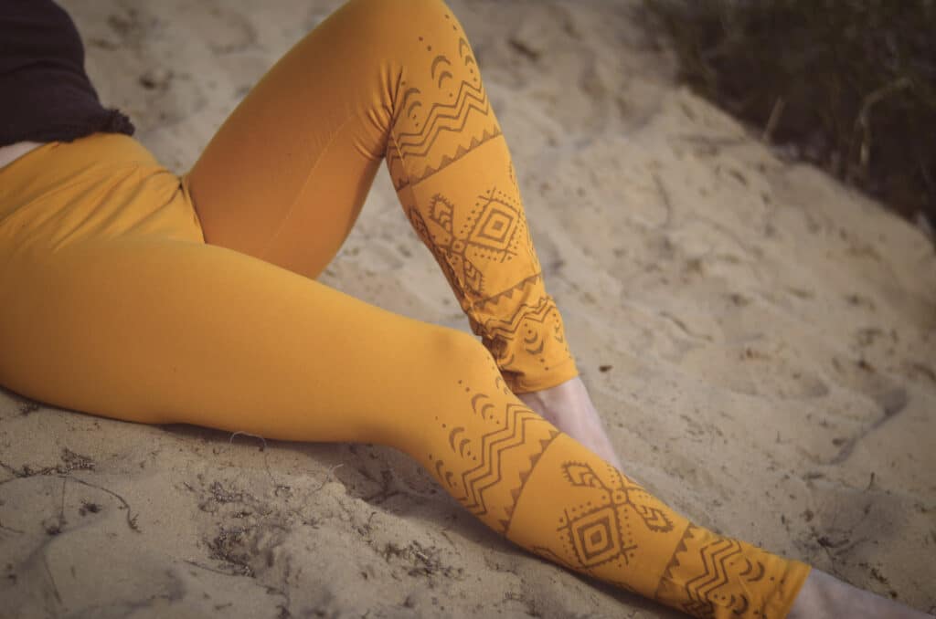 leggings-tumeric-knallige-farben-fairfashion