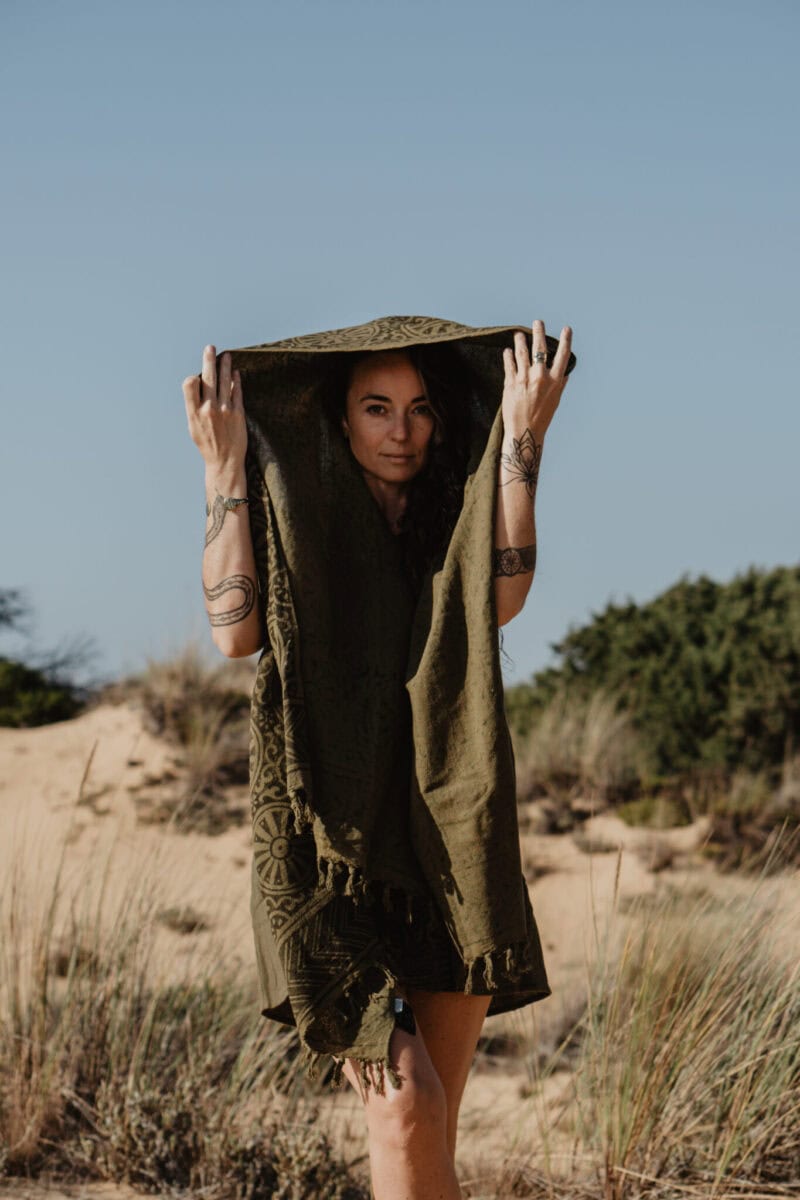 tribal-style-tuch-hippie-spiralenmuster
