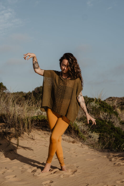yoga-leggings-kurkuma-farbe-gelb