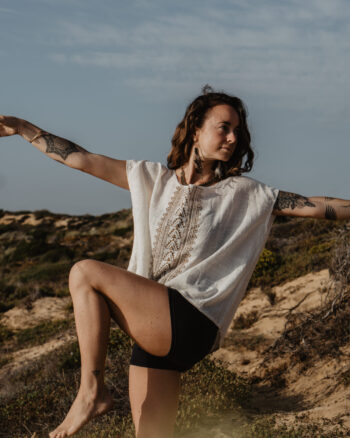 yogini-style-oberteil-weiss