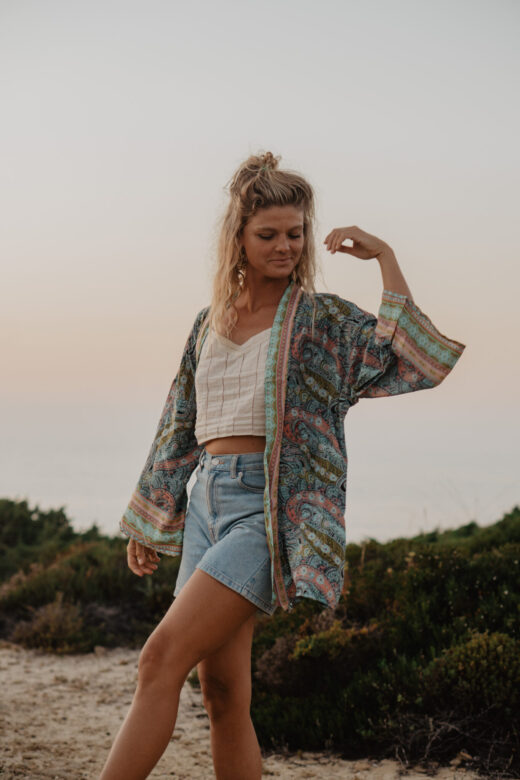 kimono-bohemian-mode-paisley