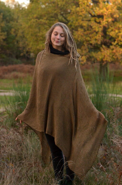 oversize-poncho-fairy-style