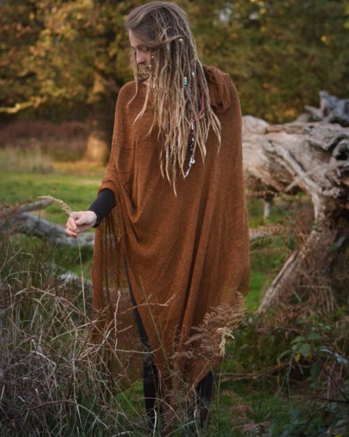 poncho-rost-orange-boho-chic