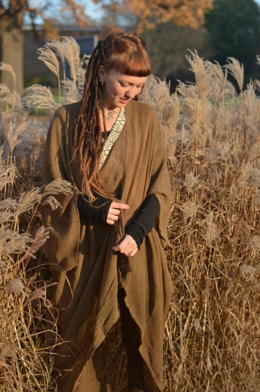 weste-natuerlicher-look-camel-beige