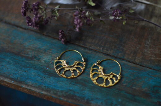 mond-schmuck-symbol