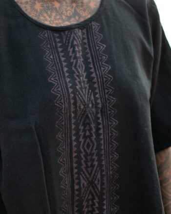 tribal-top-mit-blockprint-schwarz