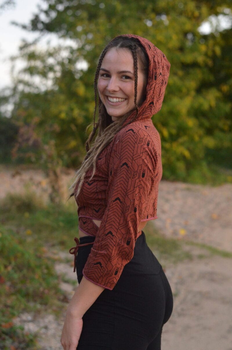 knoten-top-hoodie-alternative-fashion