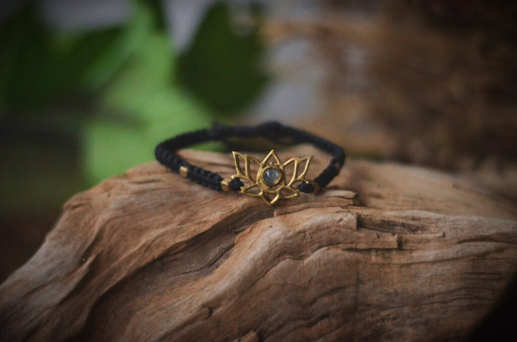 lotus-schmuck-yoga-style-geschenk