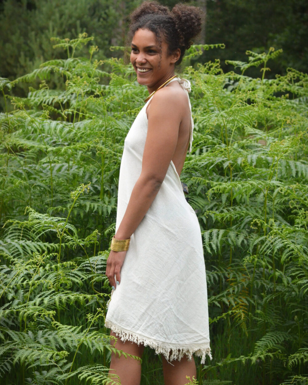 hippie-kleid-natuerlicher-look-weiss