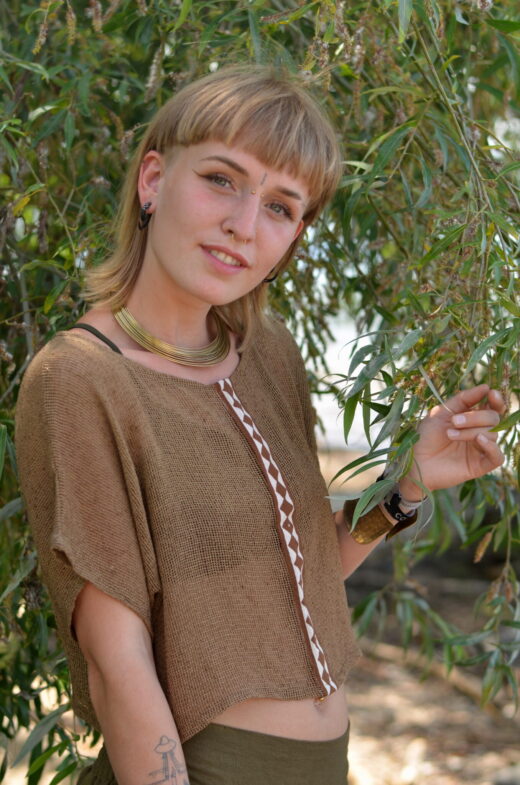 top-ethnostyle-beige-handmade-mode