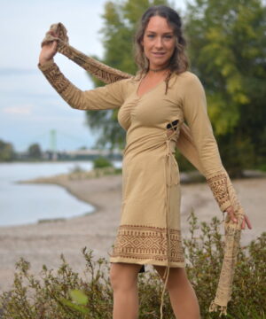 bohemian-kleid-hippie-mode-winter-beige