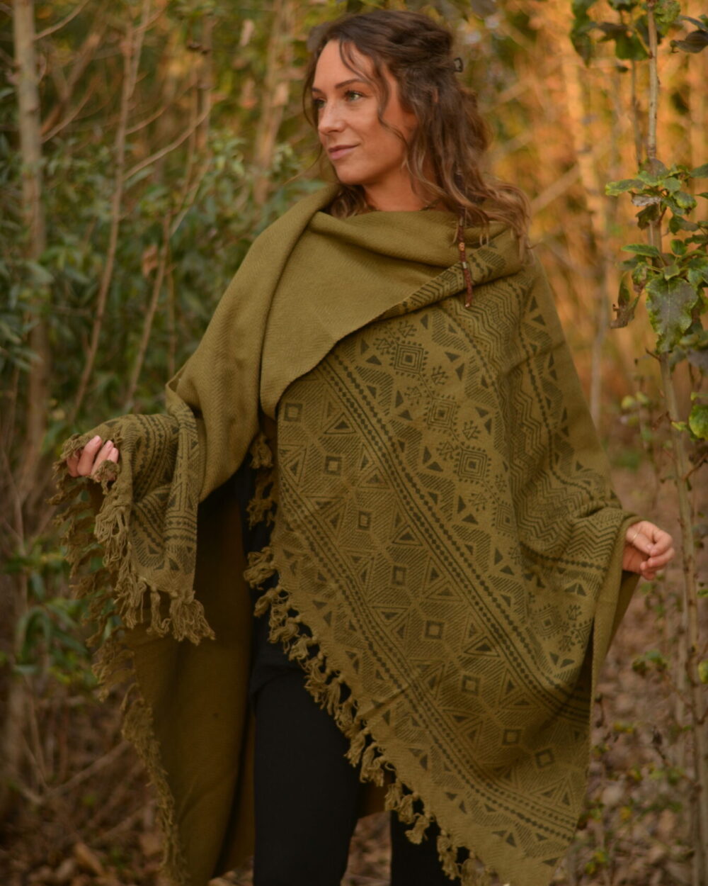 hippie-poncho-style-blockprint-tribal