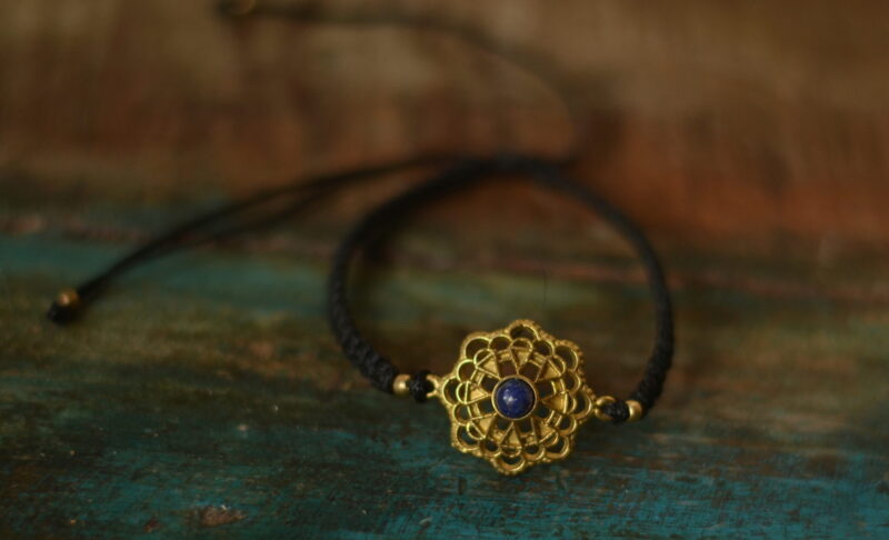 armband-makrame-schmuck-lapis