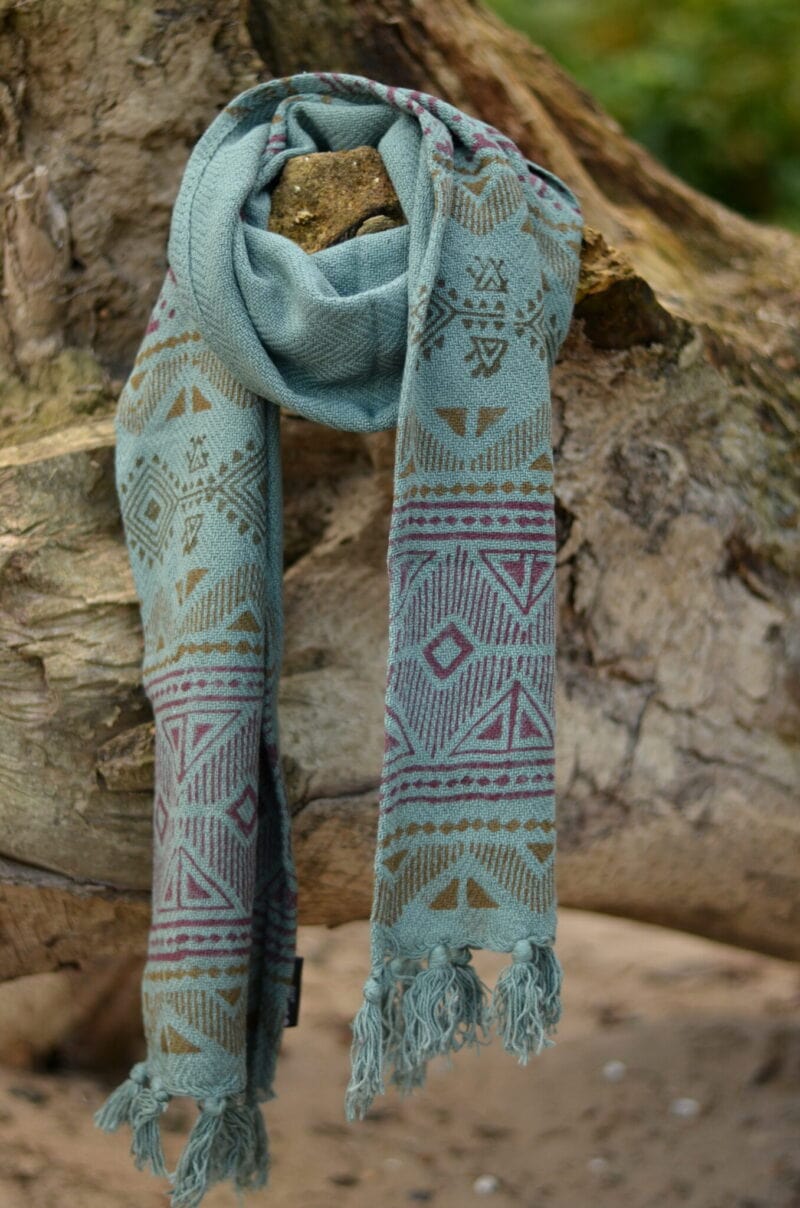 geschenk-idee-hippies-ethnostyle-schal