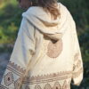 hippie-kleidung-winter-poncho-weiss