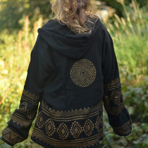 poncho-jacke-mit-kapuze-natural-style-boho-chic