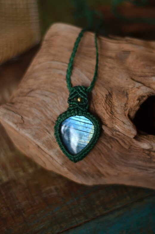 makrame-kette-geschenkidee-hippiestyle