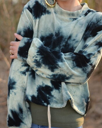 tie-dye-pullover-blau-rave-style