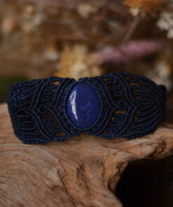 armband-mit-edelstein-blau-lapis