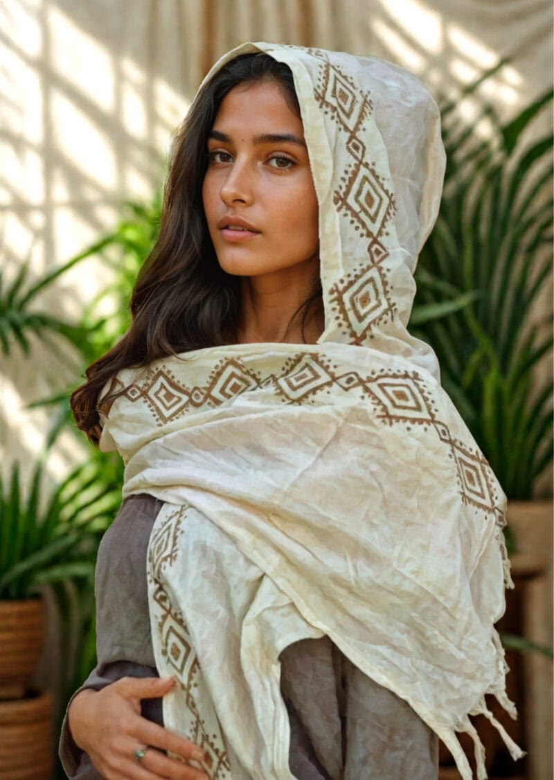 kapuzenschal-boho-chic-natural