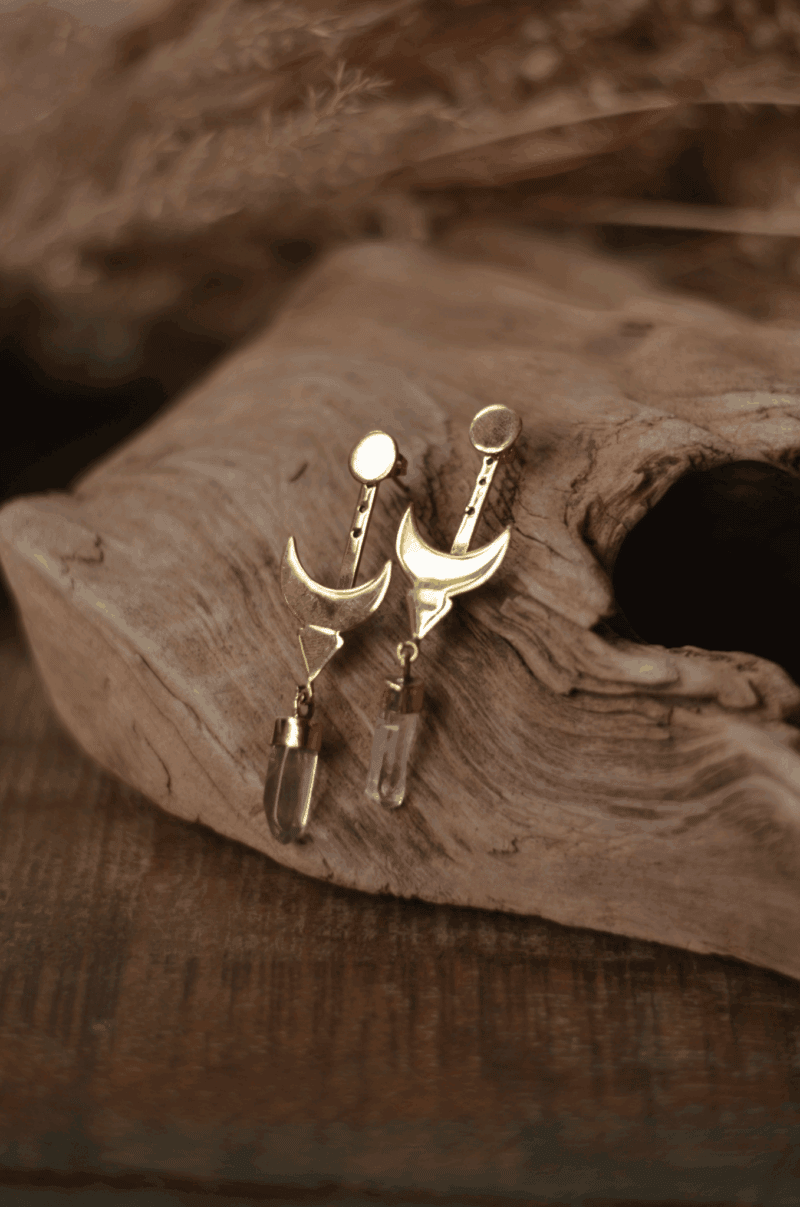 mond-ohrringe-mit-bergkristall