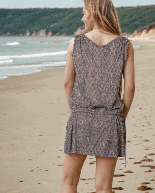 alternatives-sommer-kleid-stretch-wasserfall-kragen