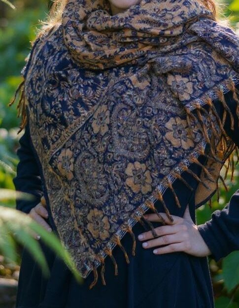 paisley-schal-fransen-boho-kleidung